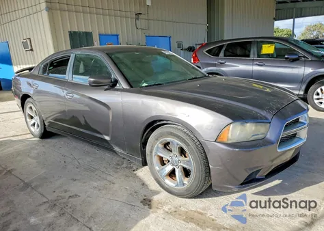 2014 Dodge Charger Se from USA, damaged, VIN 2C3CDXBG7EH147587
